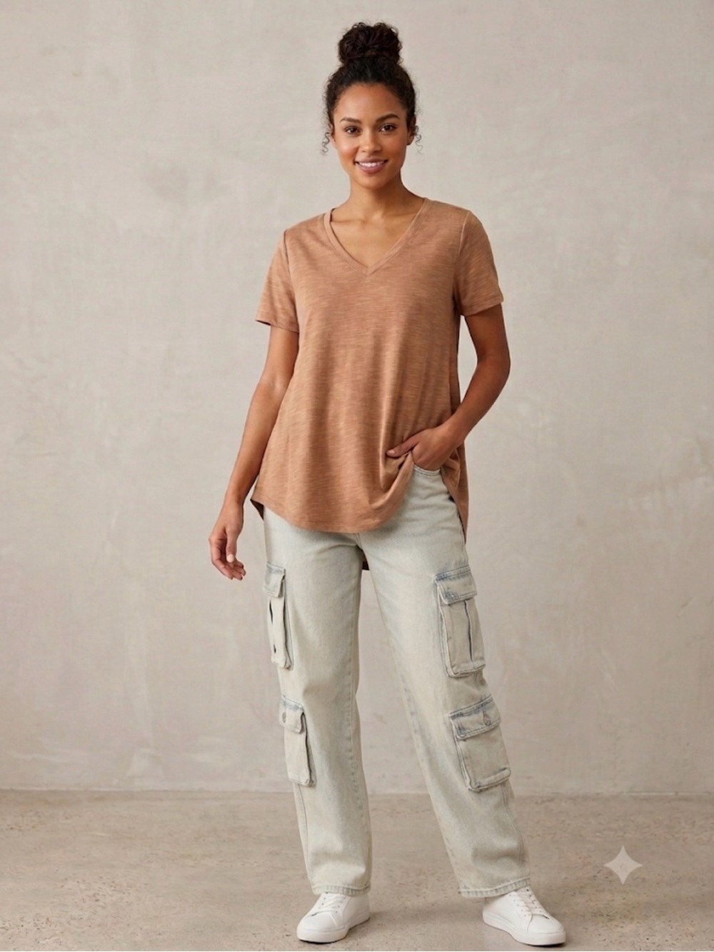 Mod Ref Relaxed V-Neck Tee in Rust Brown SZ Med